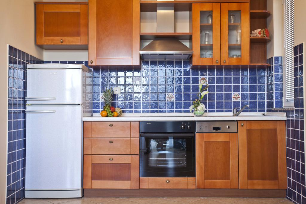 Studio Apartmani Bijeli Delfin Biograd Na Moru Ruang foto